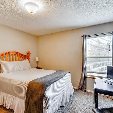 Ferienwohnung Manitou Springs Escape With Aandc And Private Deck! Exterior foto